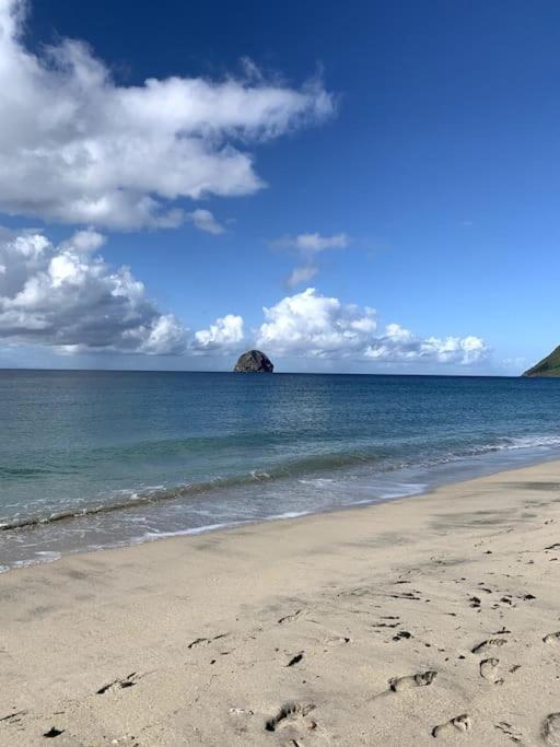 Villa En Bord De Mer, Vue Mer Au Diamant เลอ ดีอามงต์ ภายนอก รูปภาพ