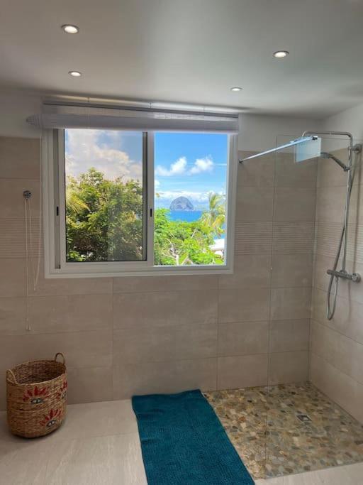 Villa En Bord De Mer, Vue Mer Au Diamant เลอ ดีอามงต์ ภายนอก รูปภาพ